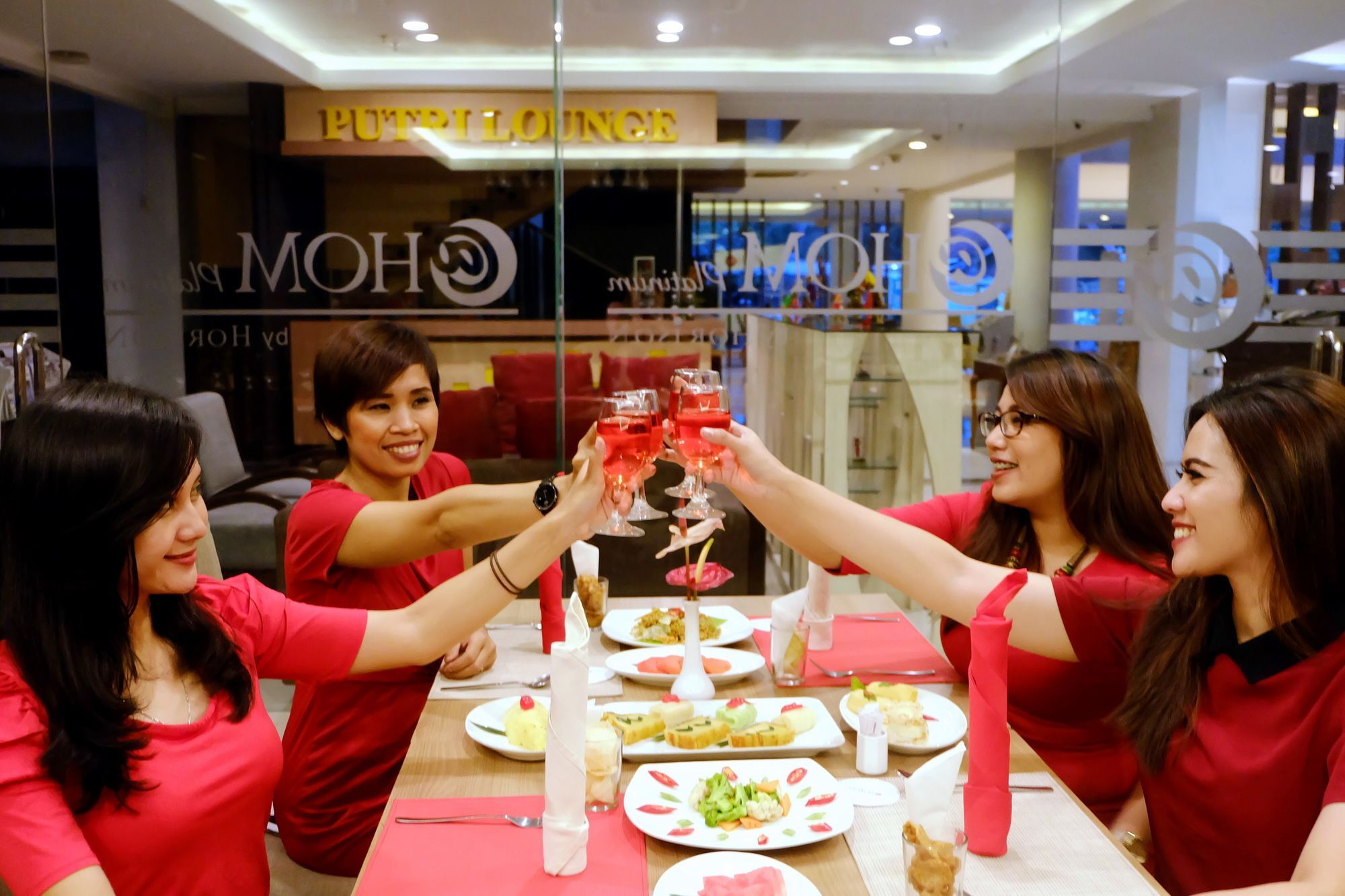 Luxury Malioboro Hotel Yogyakarta Exteriör bild